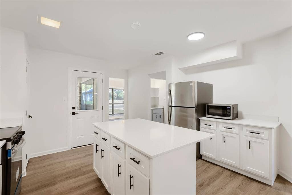 5812 Winding Woods Trail, Dallas, TX 75227