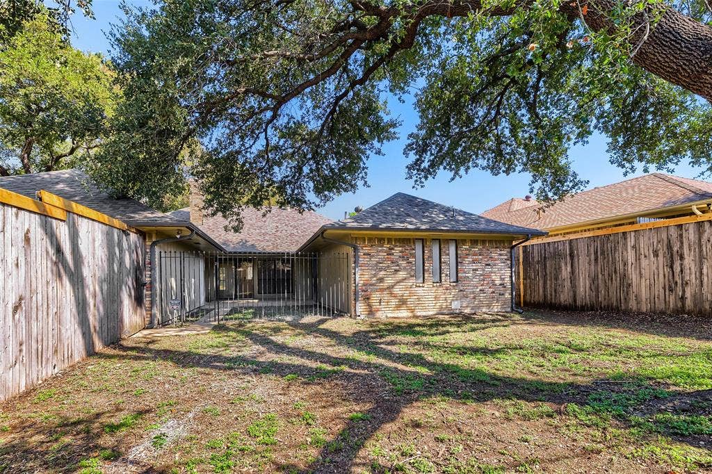 5812 Winding Woods Trail, Dallas, TX 75227