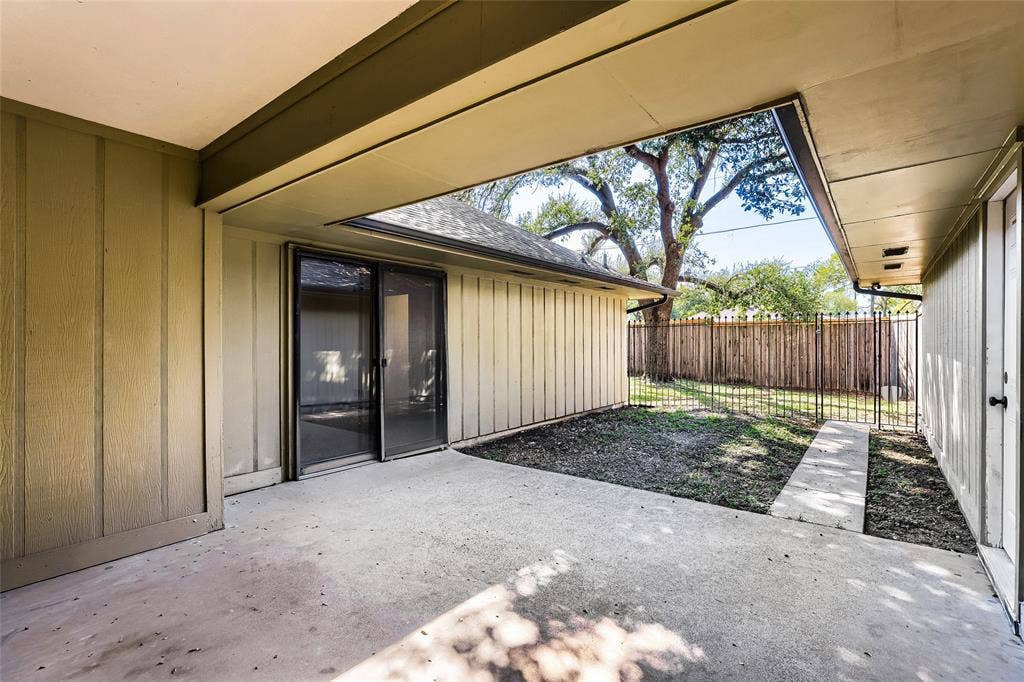 5812 Winding Woods Trail, Dallas, TX 75227