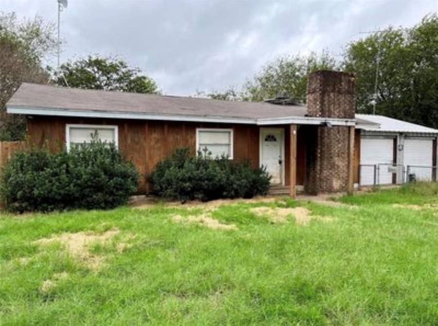 Property photo for 113 Timmy Drive, Whitney, TX