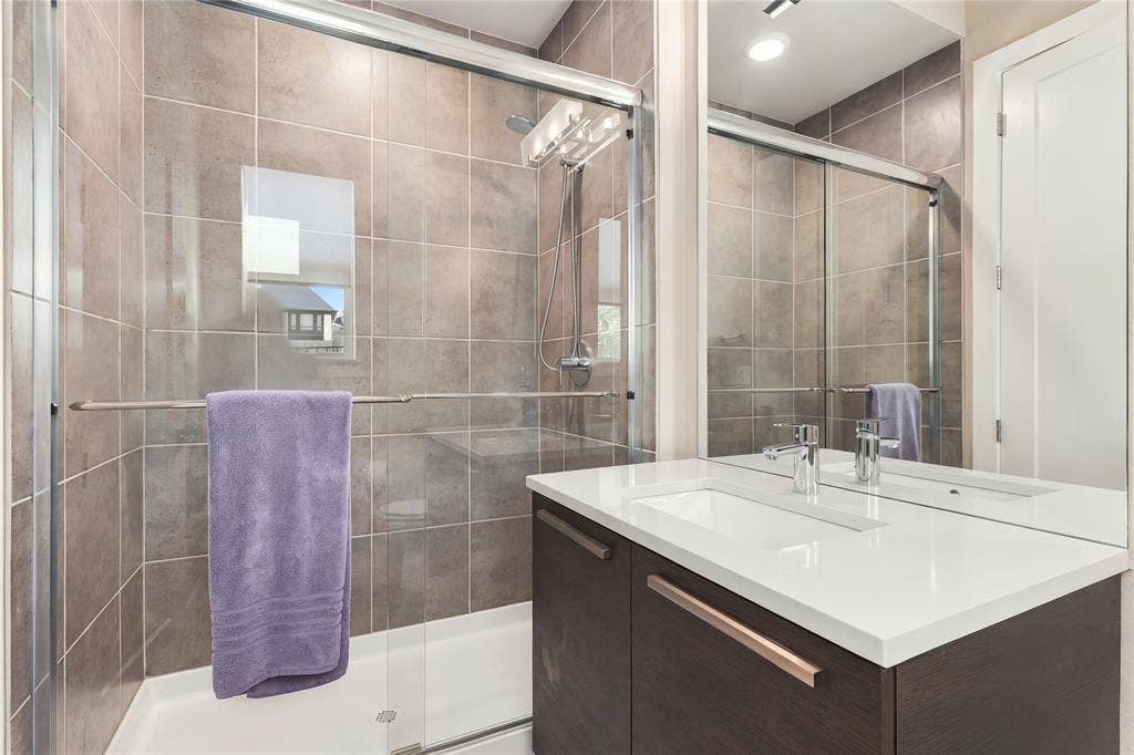 609 Lismore Drive, Frisco, TX 75036