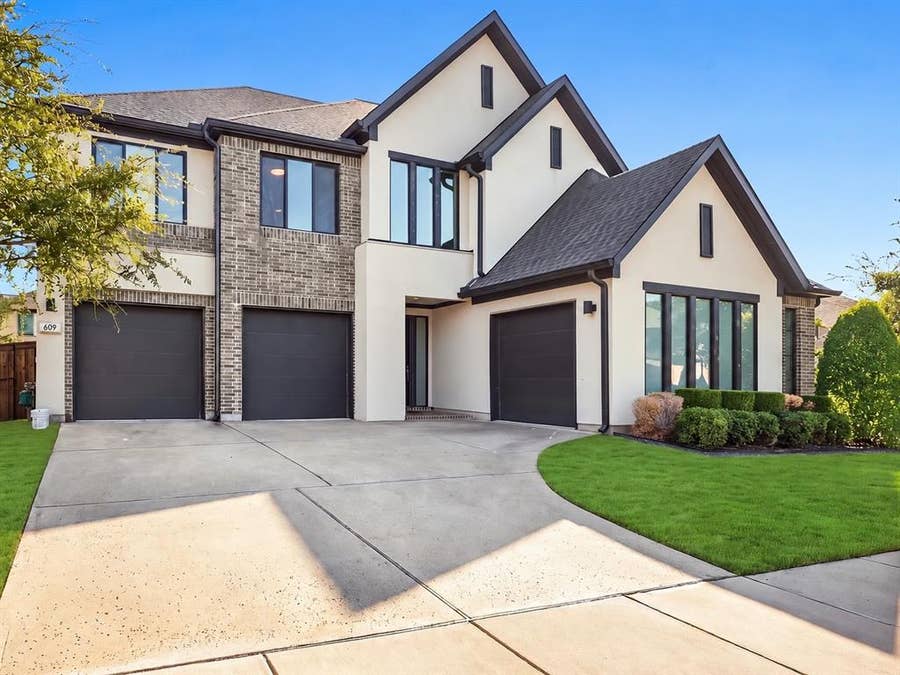 Property photo for 609 Lismore Drive, Frisco, TX