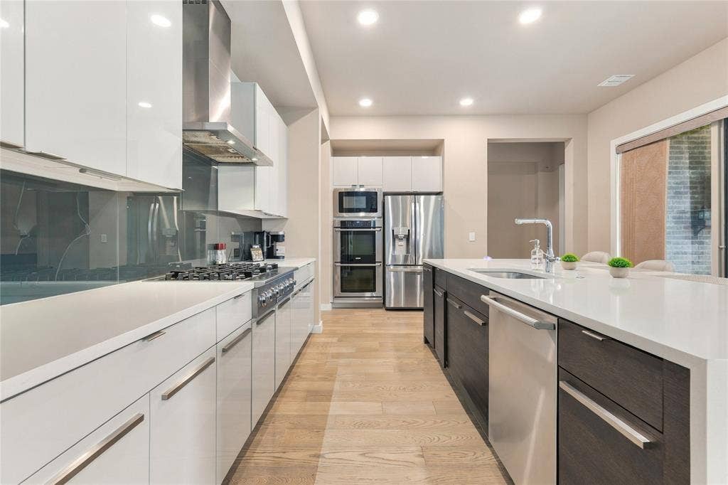 609 Lismore Drive, Frisco, TX 75036