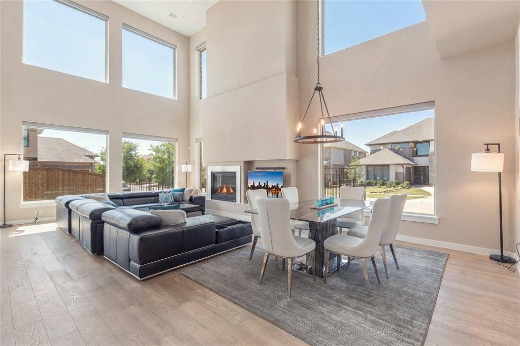 609 Lismore Drive, Frisco, TX 75036