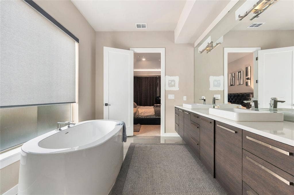 609 Lismore Drive, Frisco, TX 75036