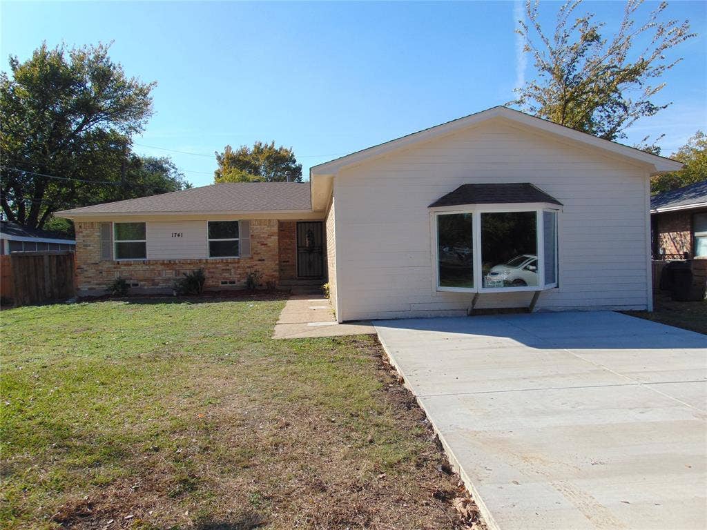1741 Oak Hill Circle, Dallas, TX 75217 1741 Oak Hill Circle, Dallas, TX 75217
