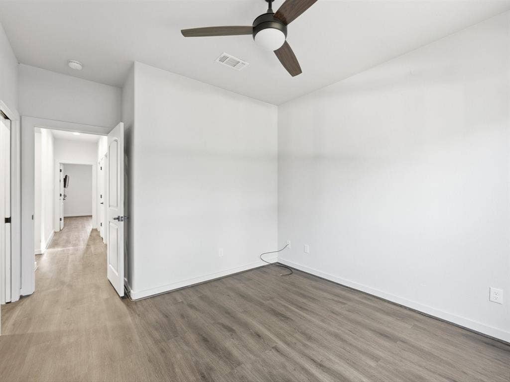 Bedroom #1