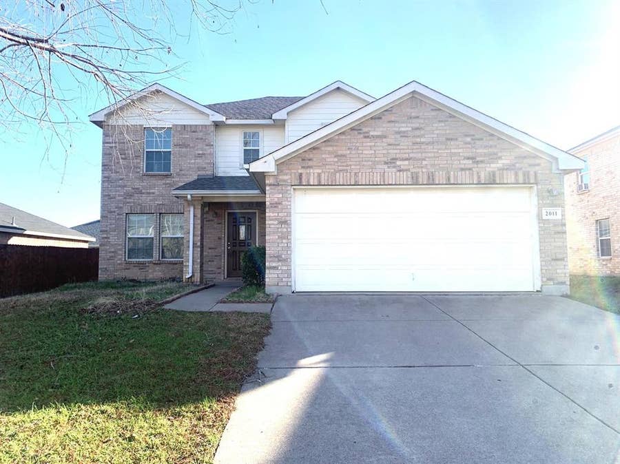 Property photo for 2011 Limestone Drive, Grand Prairie, TX