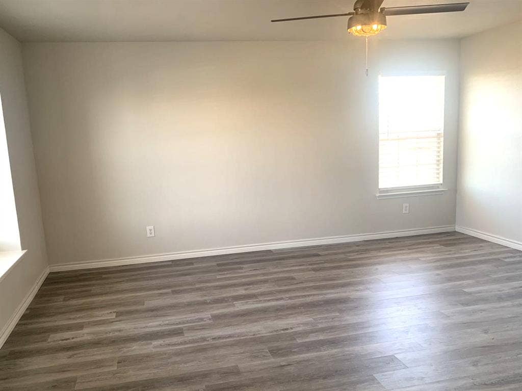 2011 Limestone Drive, Grand Prairie, TX 75052