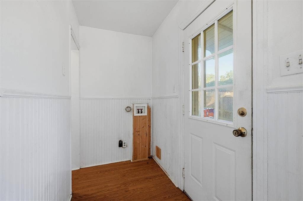 1420 N Shannon Street, Sherman, TX 75092