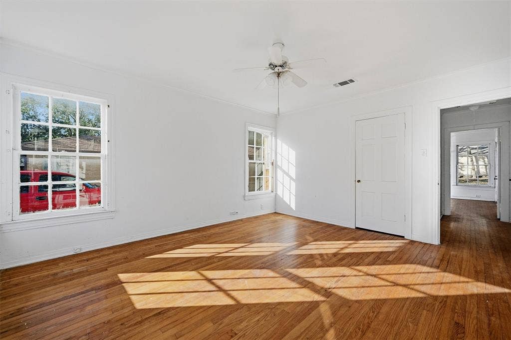 1420 N Shannon Street, Sherman, TX 75092