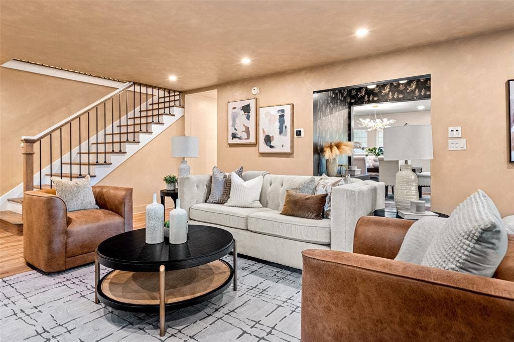 1439 Junior Drive, Dallas, TX 75208