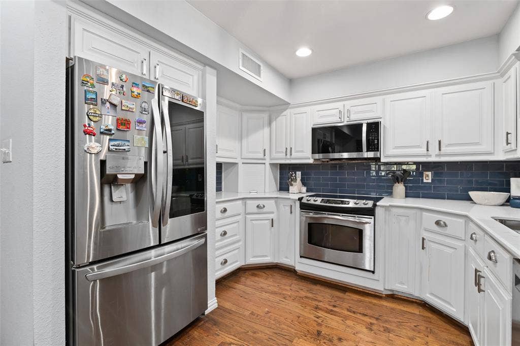 301 N Lyon Street, Tom Bean, TX 75491
