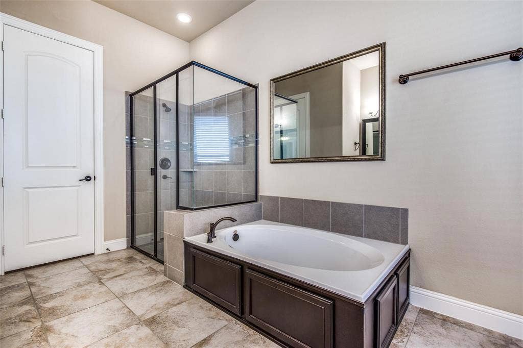 511 Kimblewick Drive, Frisco, TX 75036