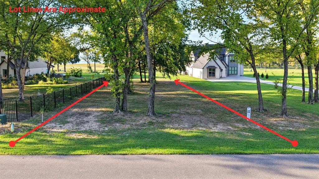 1514 Shoreline Drive, Mabank, TX 75143