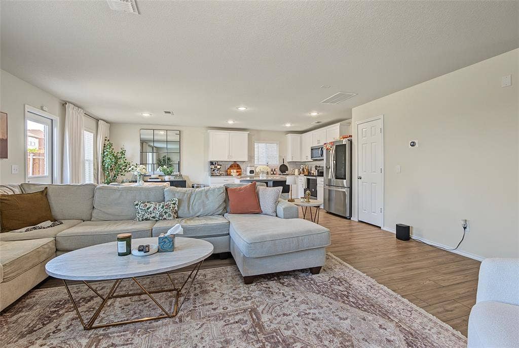 819 Ozark Path, Princeton, TX 75407