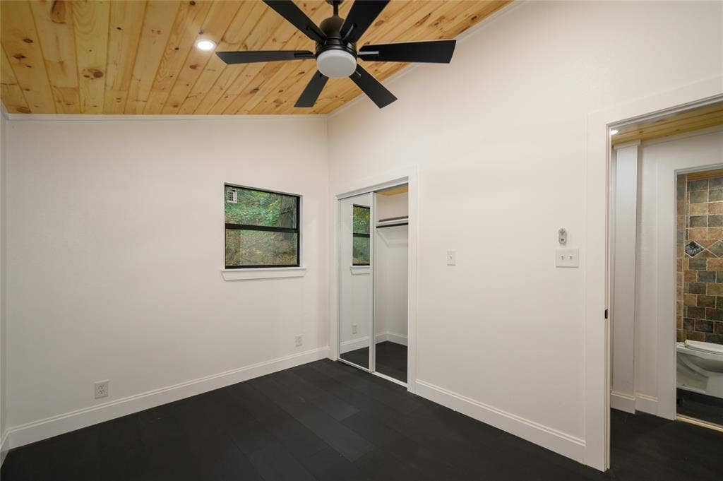 491 Black Forest Drive, Pottsboro, TX 75076