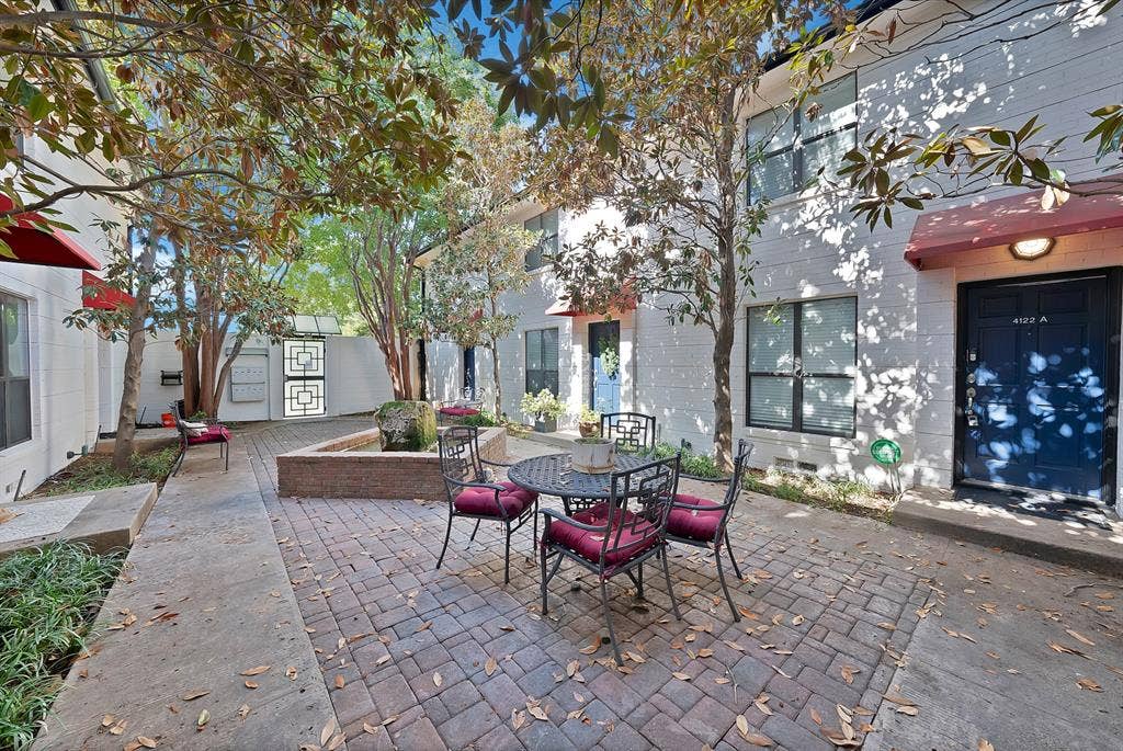 4120 Bowser Avenue, #D, Dallas, TX 75219 Interior Courtyard view towards the security gate
