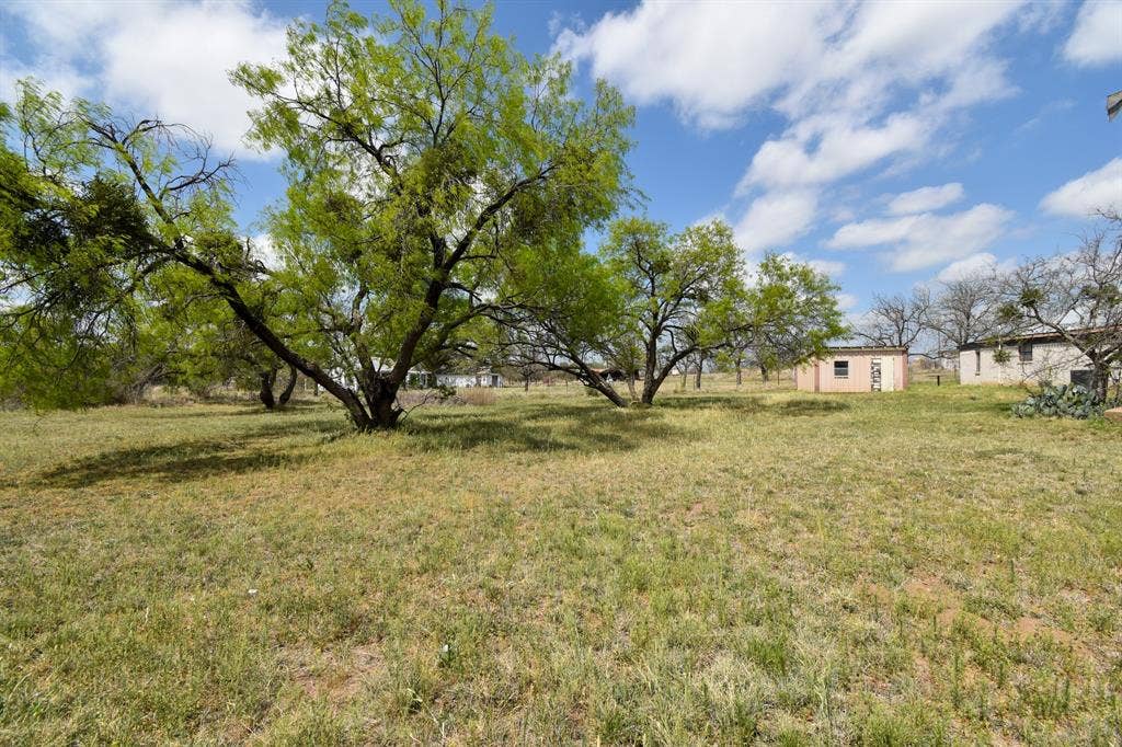 12236 First Katemcy Street, Mason, TX 76825