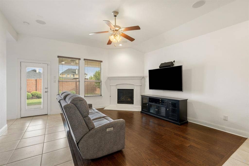 536 Alice Lane, Fate, TX 75189 536 Alice Lane, Fate, TX 75189