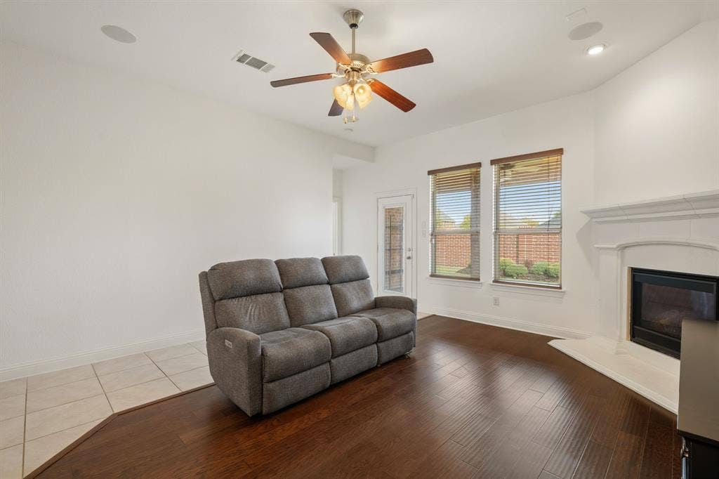 536 Alice Lane, Fate, TX 75189 536 Alice Lane, Fate, TX 75189
