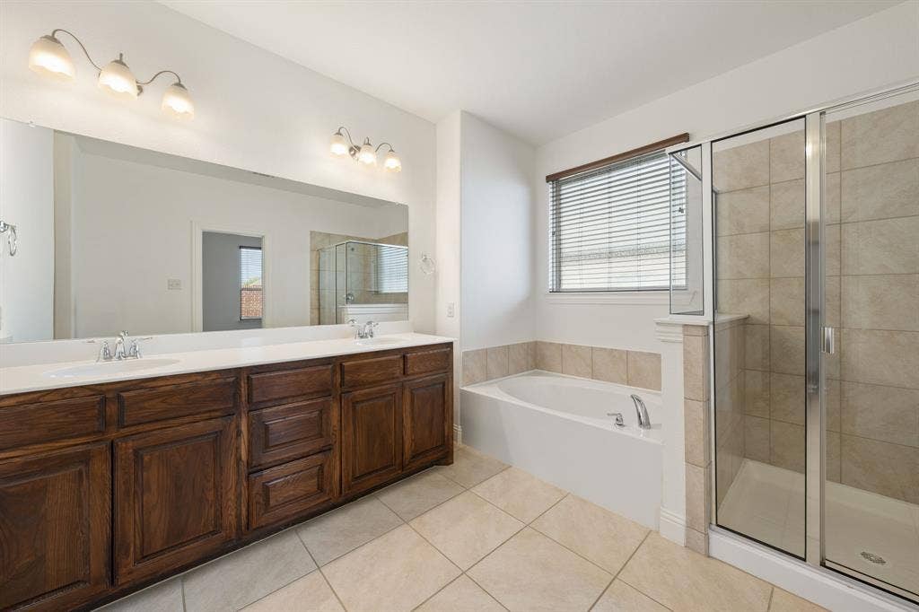 536 Alice Lane, Fate, TX 75189 536 Alice Lane, Fate, TX 75189