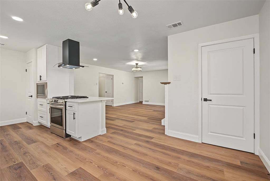 2200 Stafford Lane, Mesquite, TX 75150 2200 Stafford Lane, Mesquite, TX 75150