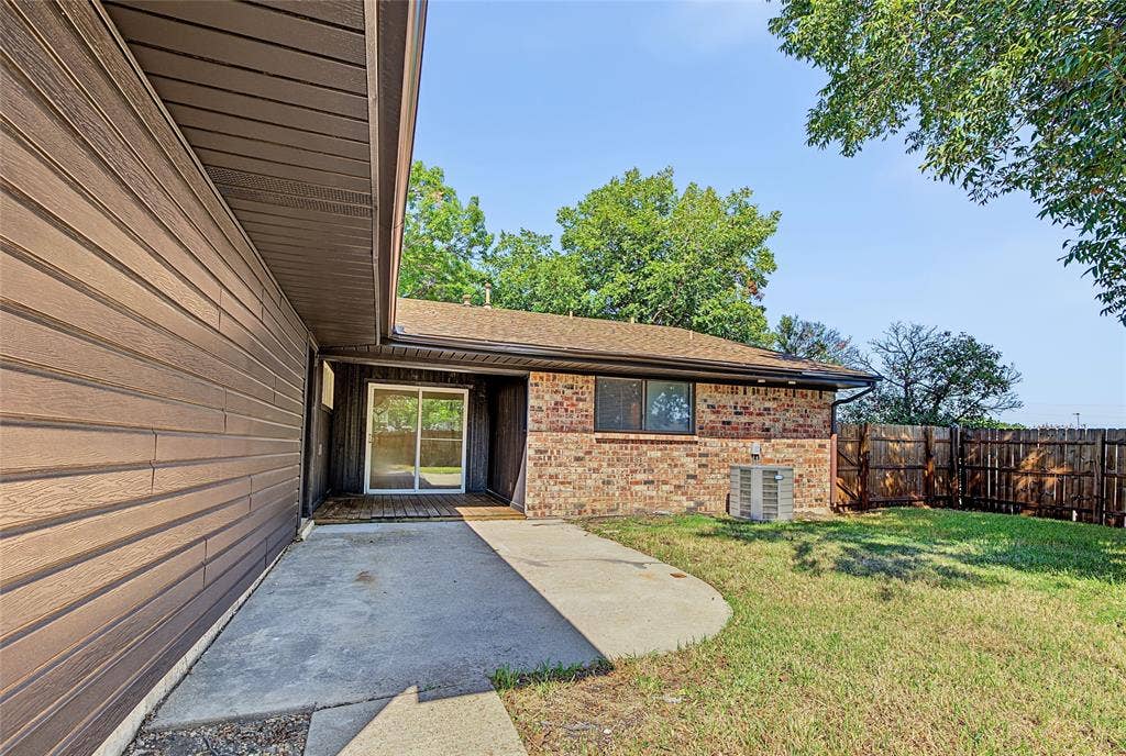 2200 Stafford Lane, Mesquite, TX 75150 2200 Stafford Lane, Mesquite, TX 75150
