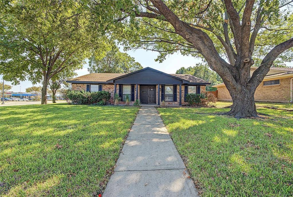 2200 Stafford Lane, Mesquite, TX 75150 2200 Stafford Lane, Mesquite, TX 75150