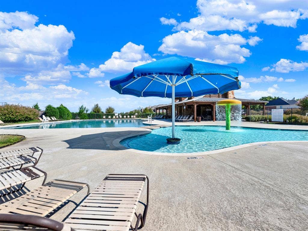 The community pool offers a refreshing place to swim, with a separate splash area adding fun for younger swimmers. Spend summer afternoons cooling off, catching up with neighbors, and making memories close to home.