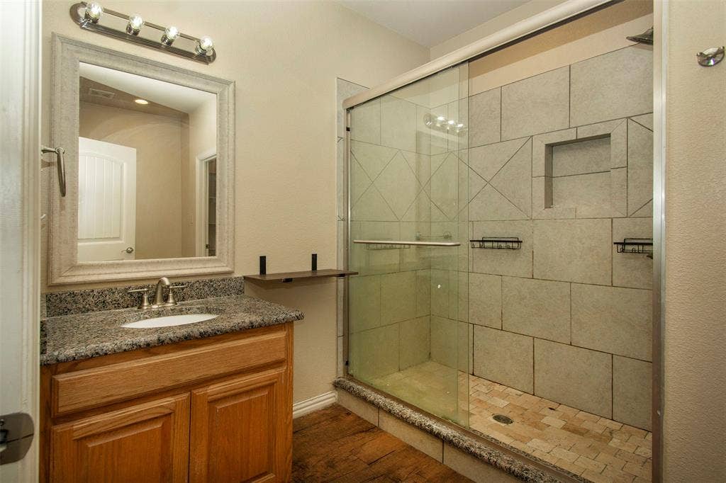 700 E Bullock Street, Denison, TX 75021