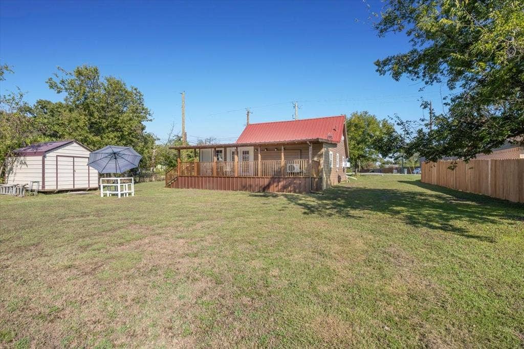 710 S Spears Street, Alvarado, TX 76009