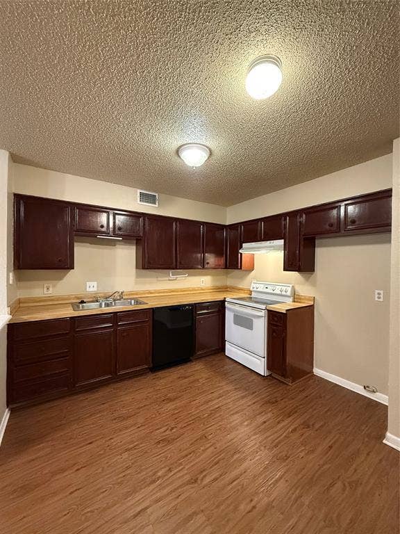 513 S Las Vegas Trail, White Settlement, TX 76108