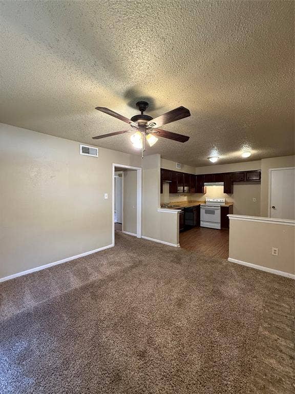 513 S Las Vegas Trail, White Settlement, TX 76108