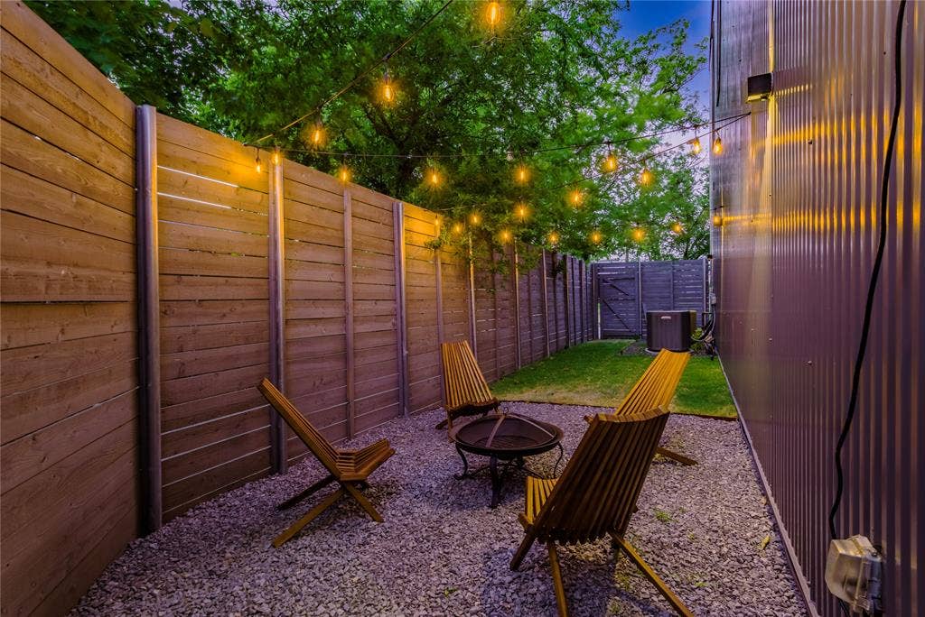 1504 Burlew Street, #101, Dallas, TX 75204