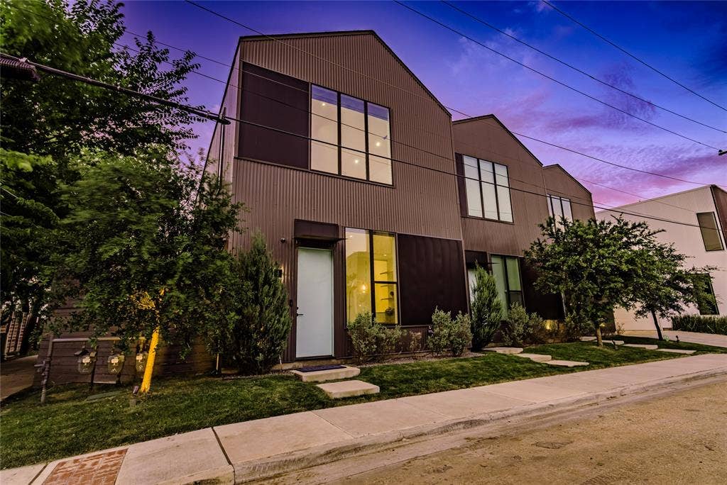 1504 Burlew Street, #101, Dallas, TX 75204