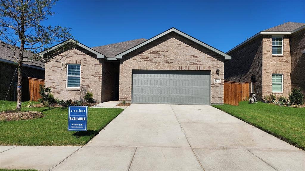 1242 Lambert Lane, Forney, TX 75126