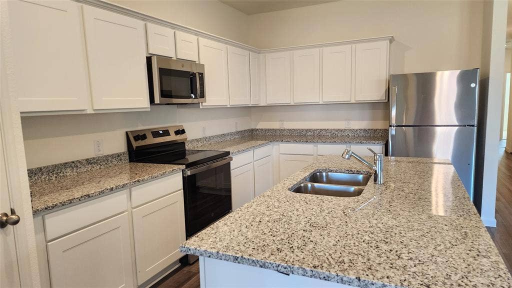 1242 Lambert Lane, Forney, TX 75126