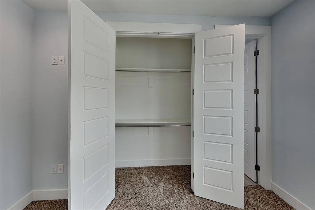 217 S Village Way, Lewisville, TX 75057
