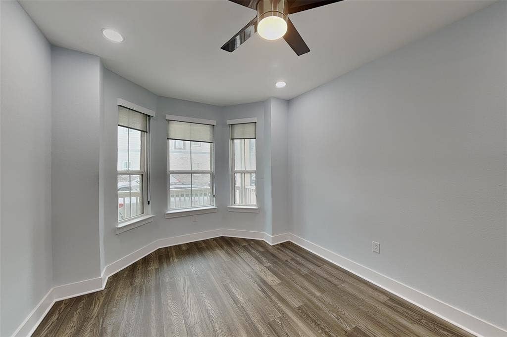 217 S Village Way, Lewisville, TX 75057