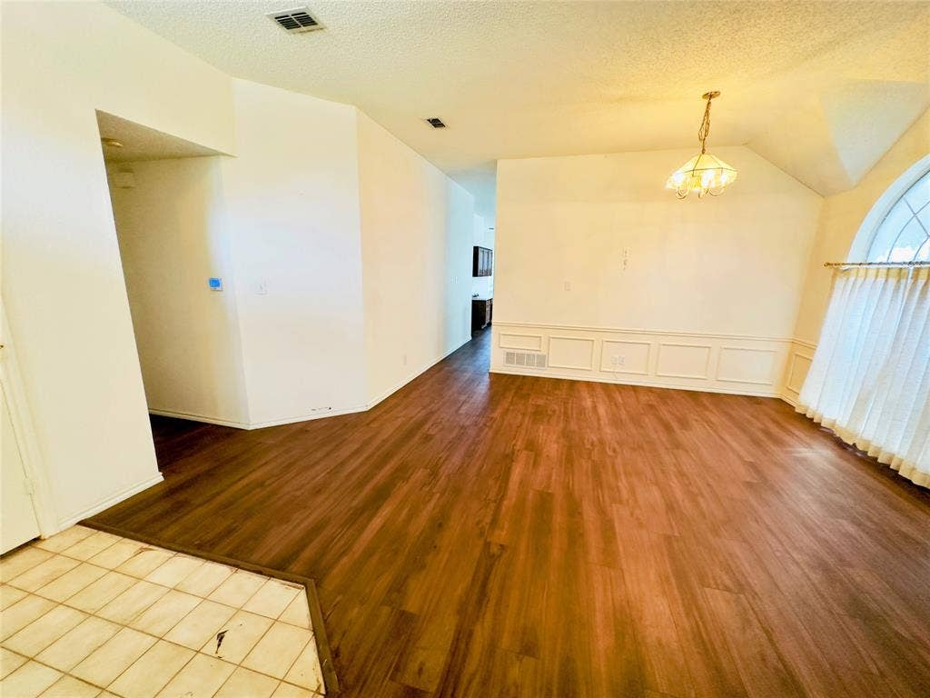 4002 Stonecastle Drive, Garland, TX 75044