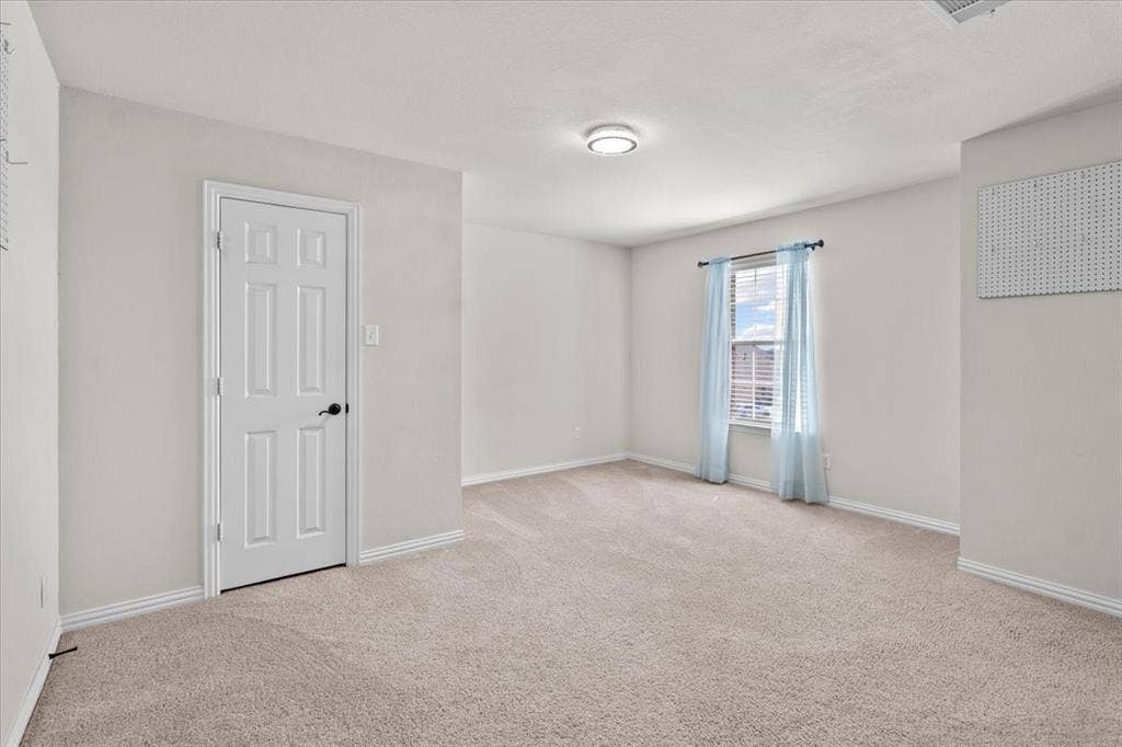 1129 Northlake Drive, DeSoto, TX 75115 1129 Northlake Drive, DeSoto, TX 75115