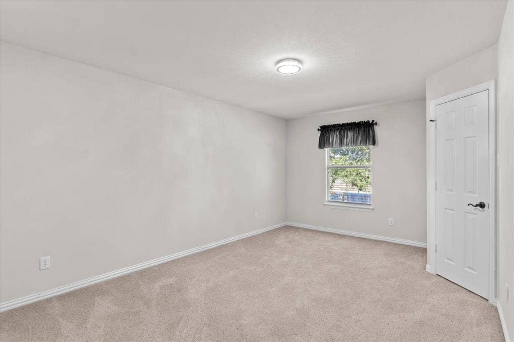 1129 Northlake Drive, DeSoto, TX 75115 1129 Northlake Drive, DeSoto, TX 75115