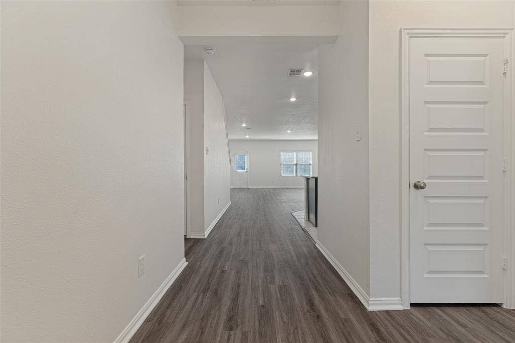 2124 Pacific Avenue, Anna, TX 75409 2124 Pacific Avenue, Anna, TX 75409