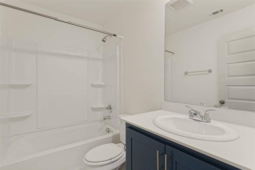 2124 Pacific Avenue, Anna, TX 75409 2124 Pacific Avenue, Anna, TX 75409
