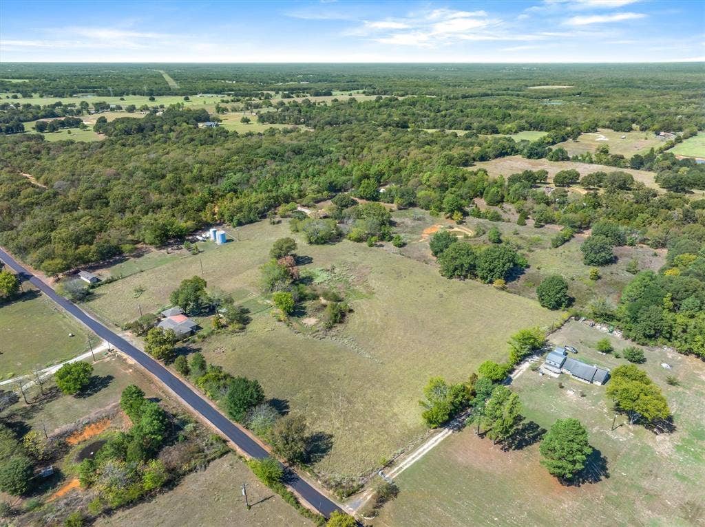 000 VZ County Road 1712, Grand Saline, TX 75140