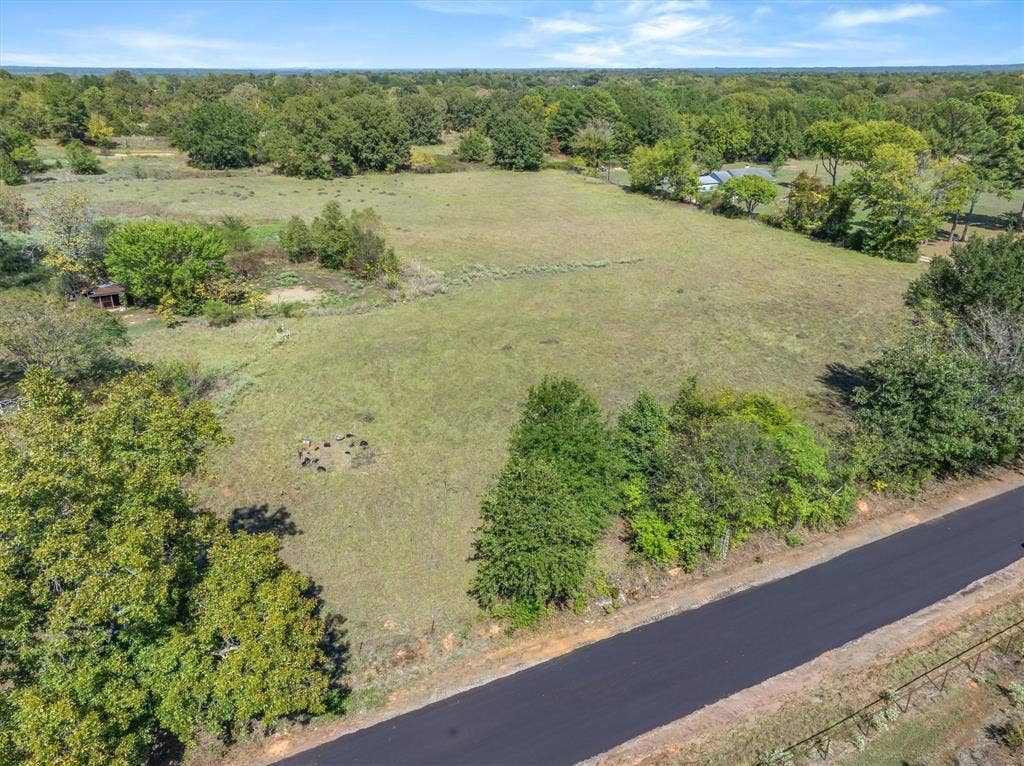 000 VZ County Road 1712, Grand Saline, TX 75140