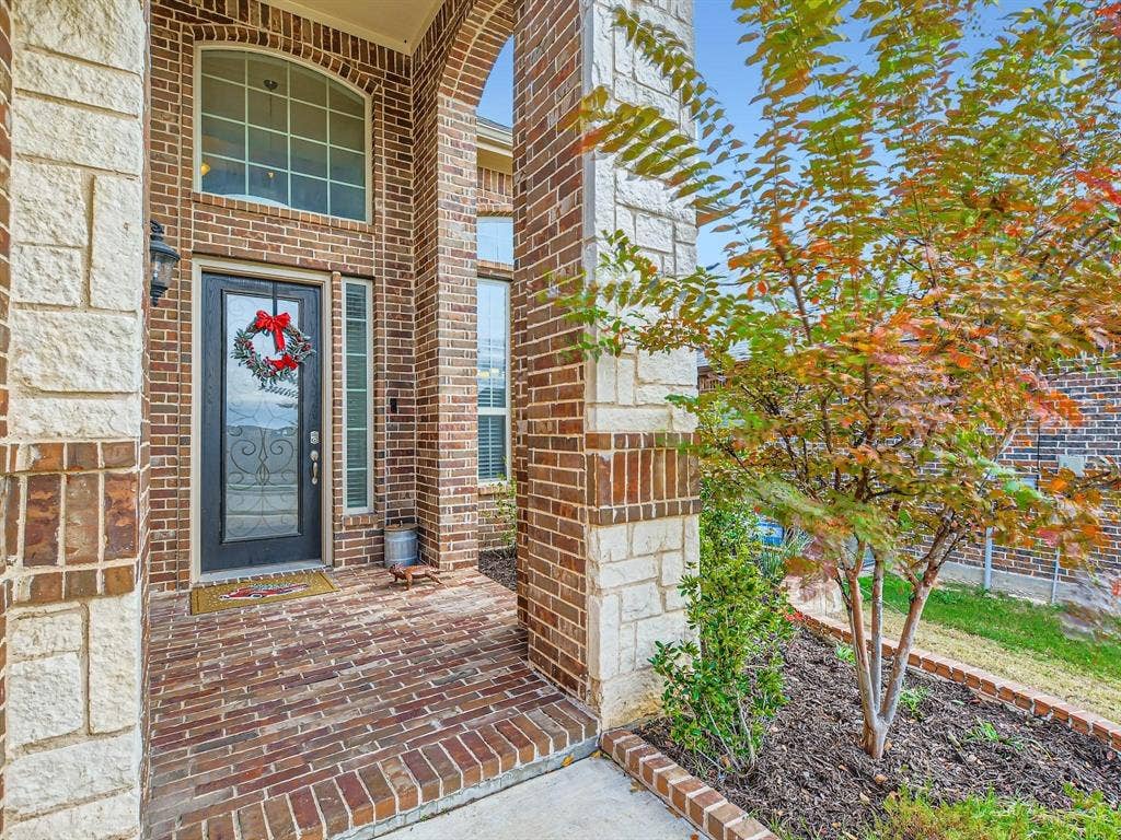 10036 Bodega Bay Road, Fort Worth, TX 76177