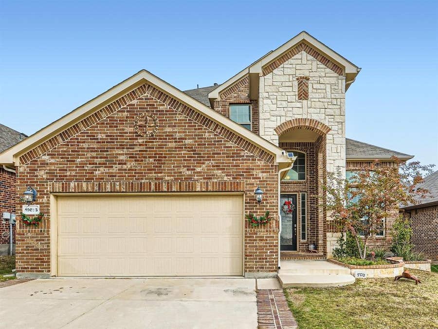 Property photo for 10036 Bodega Bay Road, Fort Worth, TX
