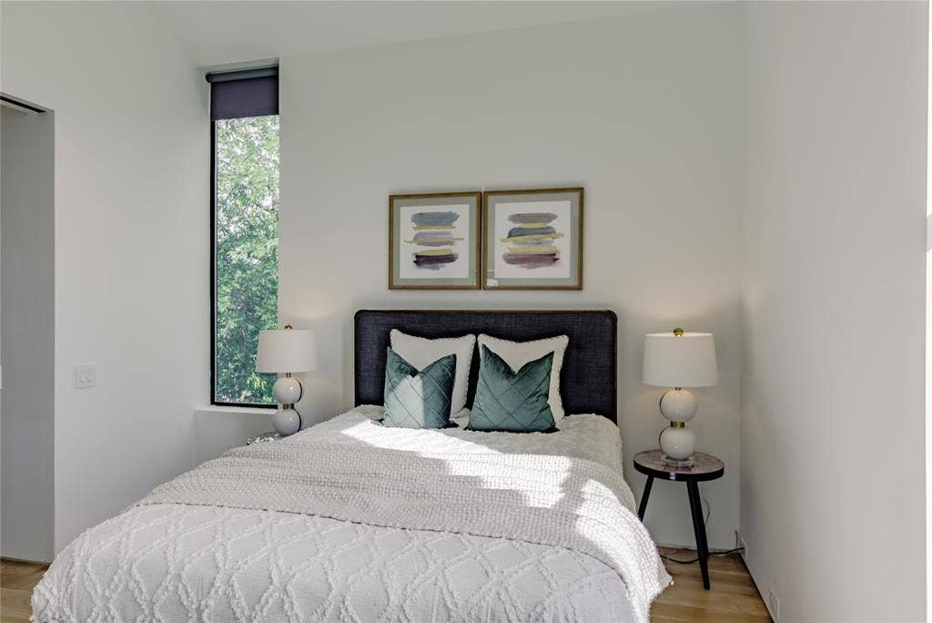 1504 Burlew Street, #101, Dallas, TX 75204